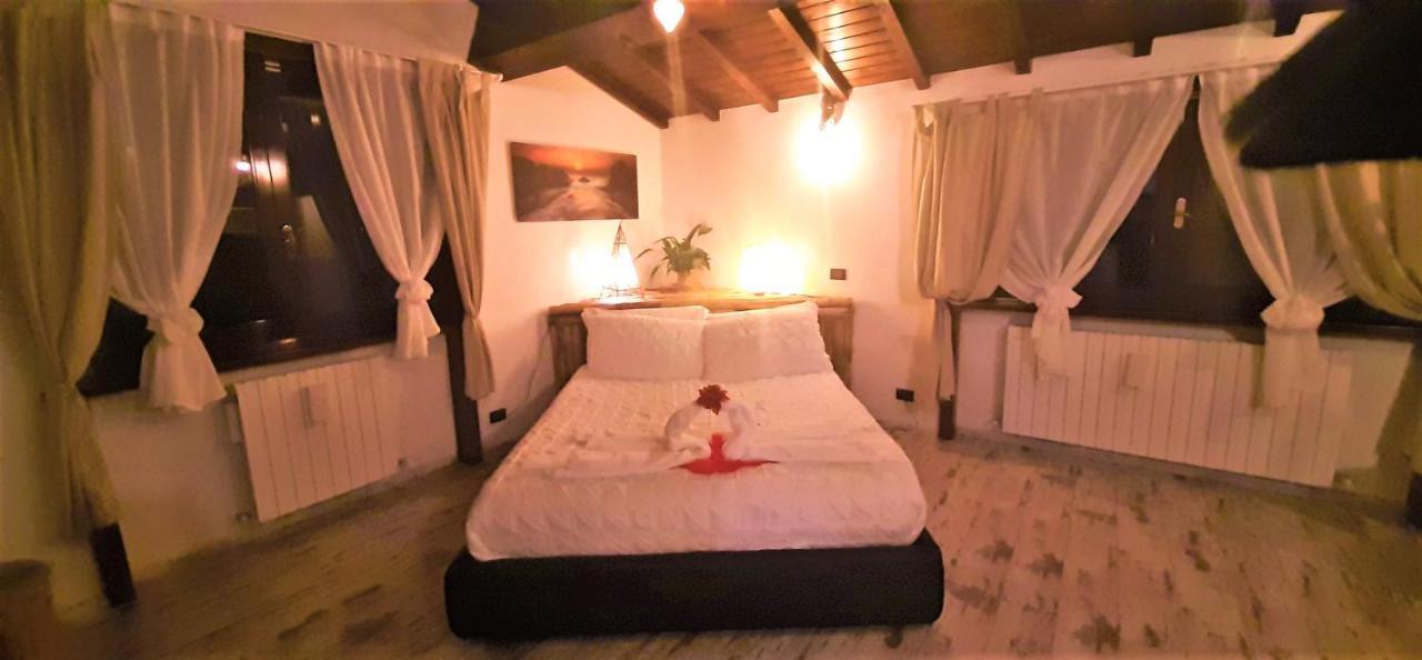 Bed and Breakfast Essenziale à Castell'Anselmo Extérieur photo