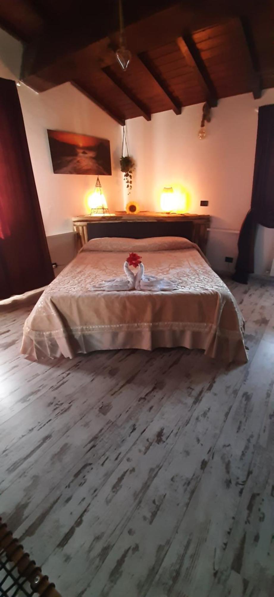 Bed and Breakfast Essenziale à Castell'Anselmo Extérieur photo